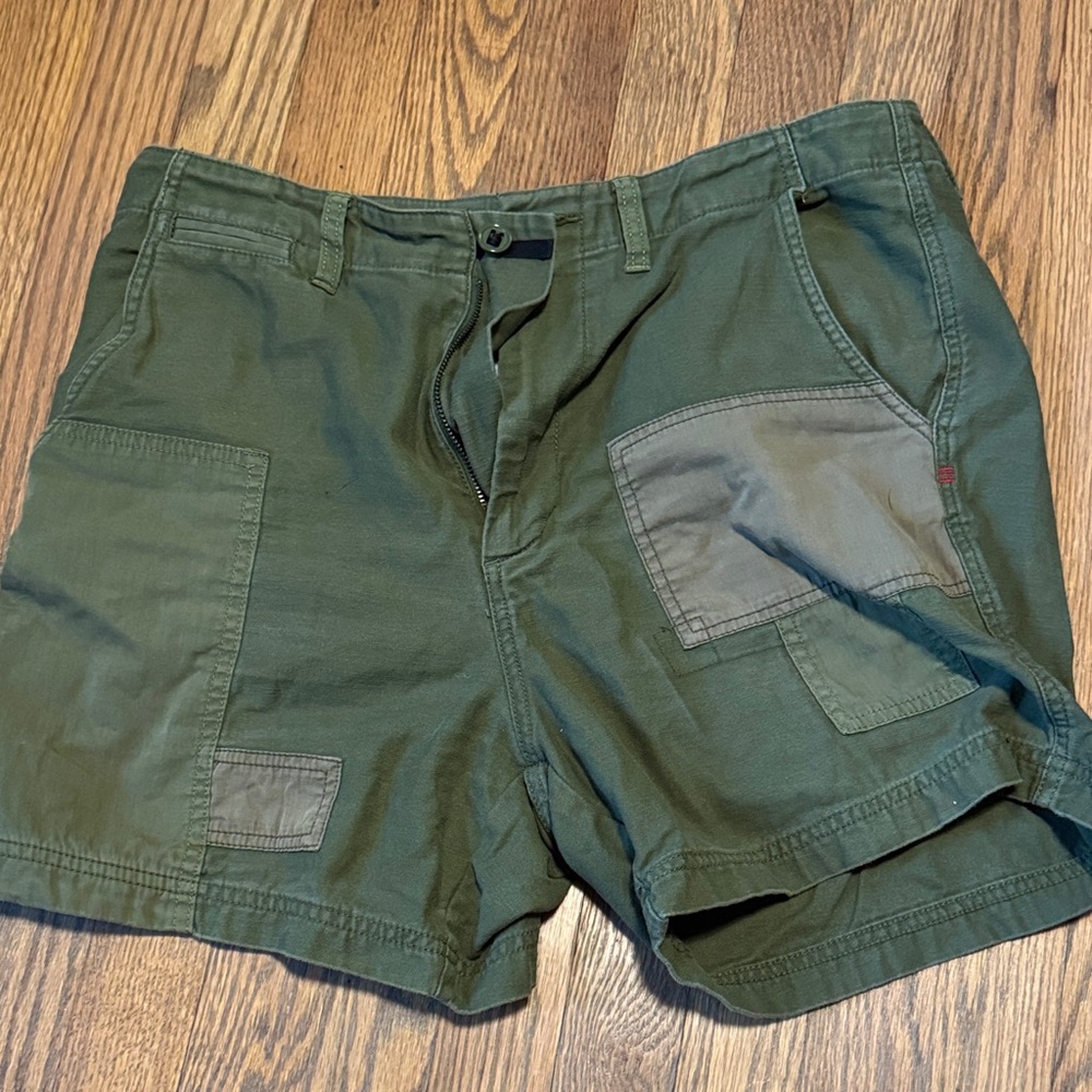 BDG Urban Outfitters Olive Green Men's Cargo Shorts